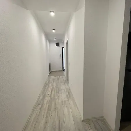 דירה Cozy Grand Retreat *